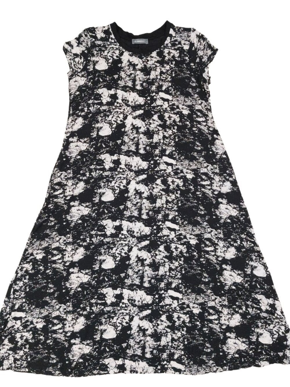 Alembika T-Shirt Dress Womens Sz 1, Midi A-Line, Pockets, Black All Over Print
